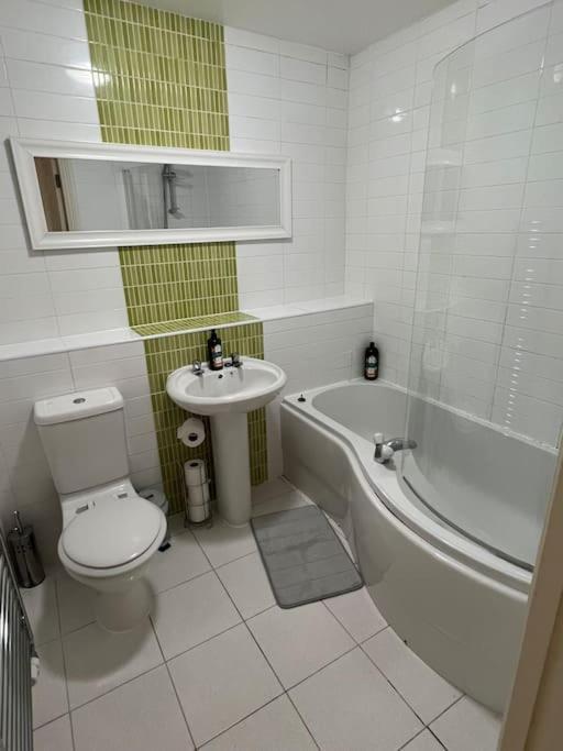 Modern 2 Bedroom Flat Near Glasgow City Centre Eksteriør billede